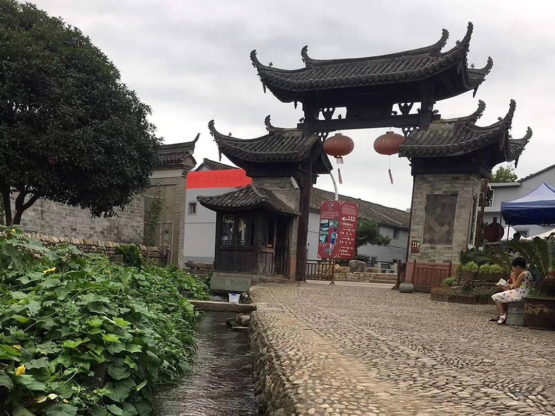 钻石俯卧撑是练臀围最好的徒手动作吗?正确的做法是什么?- 专业知识问答网页